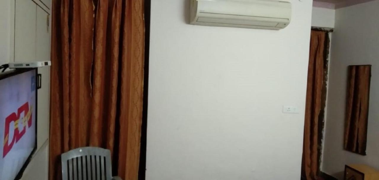 Hotel Samrat Rajasthan Hanumāngarh Buitenkant foto